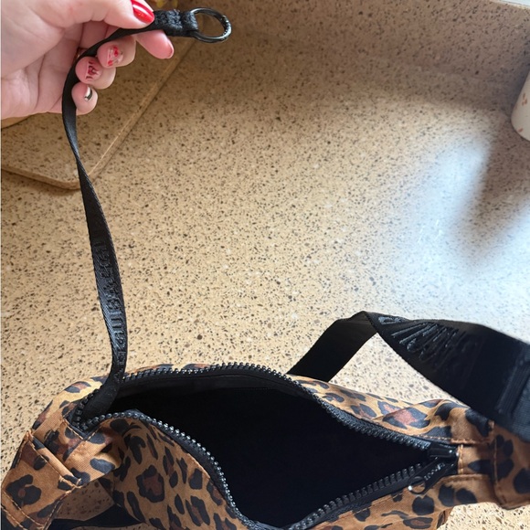 Leopard Print Women's Bag - Picture 6 of 7